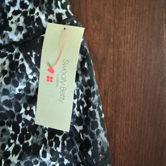 Sweaty Betty Power Cropped Workout Leggings Size large NWT - Picture 5 of 7